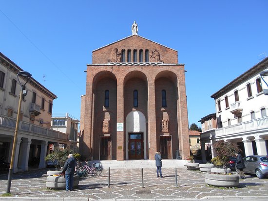chiesa-di-santa-maria di lourdes