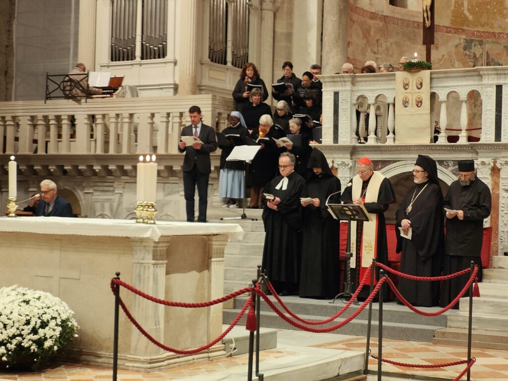 Vescovi del Triveneto e rappresentanti delle altre Chiese cristiane in preghiera ad Aquileia a 1700 anni dal Concilio di Nicea