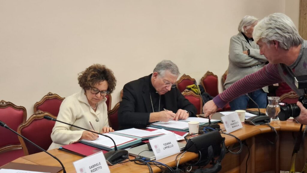 Patriarca Moraglia: messa prenatalizia al carcere maschile di Venezia e poi la sigla dell’accordo con Ca’ Foscari per l’utilizzo della chiesa dello Spirito Santo